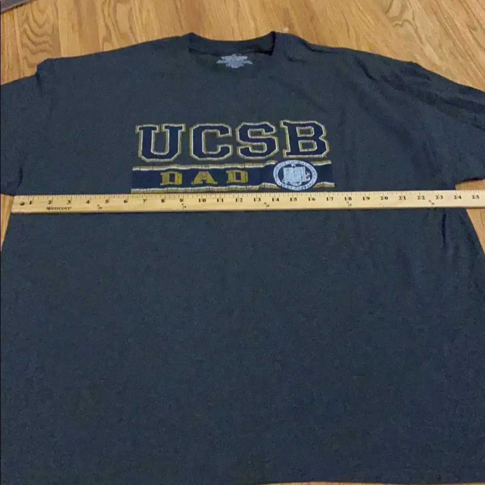 UCSB Dad Gray T-Shirt - Picture 3 of 5